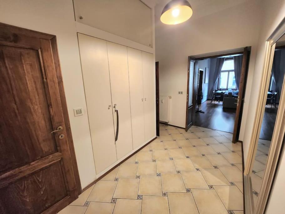 Spacious Apartment 6Min From The Dancing House Praga Zewnętrze zdjęcie