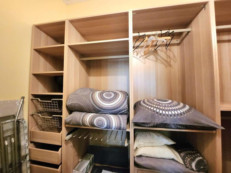 Spacious Apartment 6Min From The Dancing House Praga Zewnętrze zdjęcie